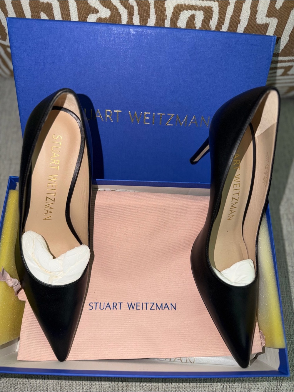 Stuart Weitzman Black Pointed Leather Stiletto Pumps